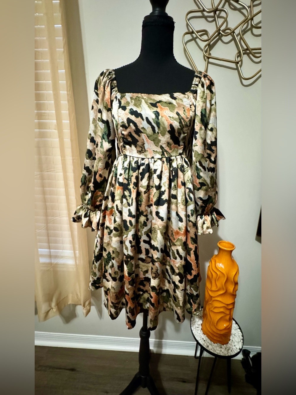 entro Square-Neck Long-Sleeve Floral Camo Dress in Beige, Green, Black